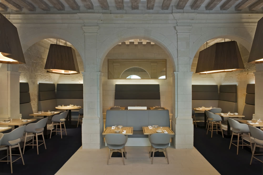 Hotel restaurant furniture