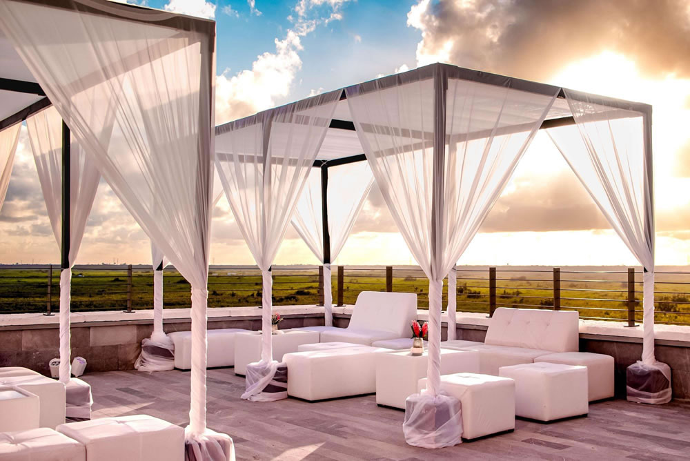 Hotel Outdoor Furniture